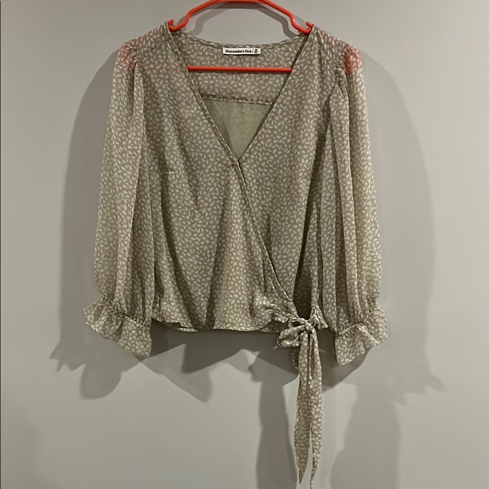Abercrombie & Fitch Long Sleeve Chiffon Wrap Blouse, Size M